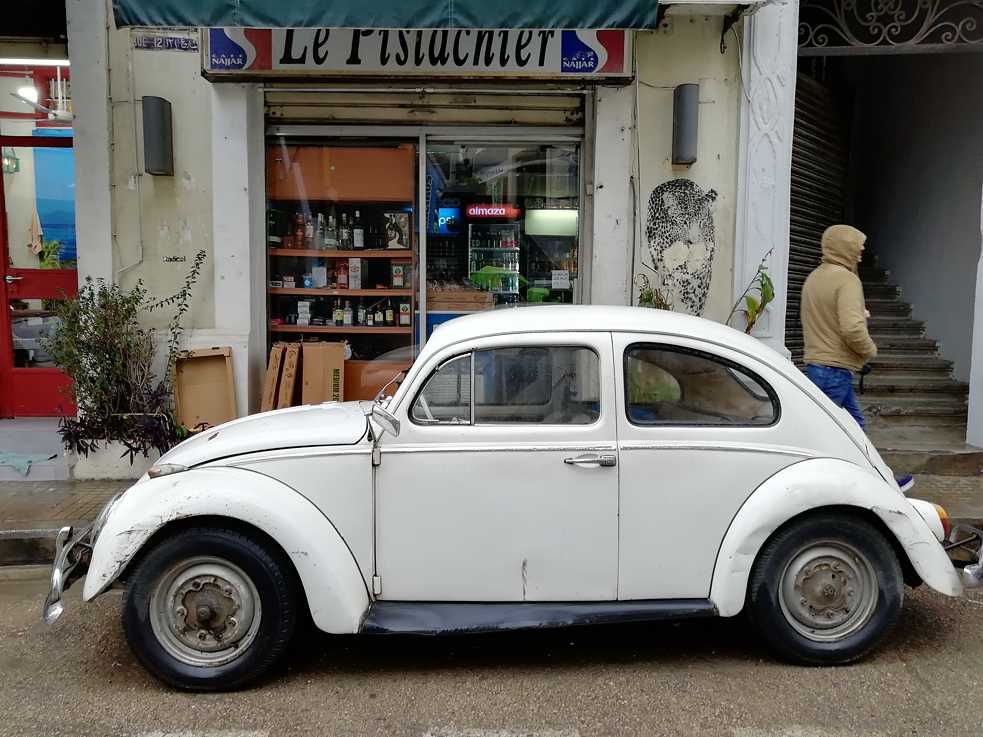 Alte Autos kann man hier an jeder Ecke bestaunen