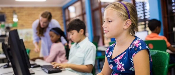 Mediat digjitale mund të ndihmojnë që komunikimi të bëhet më autentik në klasë.