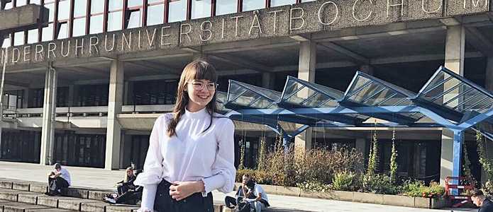 Anastasiia Sliusar took part in the Studienbrücke in 2015 and is now studying biology at the Ruhr University Bochum