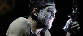 Theatres often select classics because they are very popular with audiences. Actor Lars Eidinger plays Shakespeare’s Richard III at the Schaubühne in Berlin.