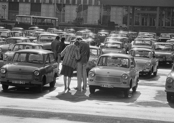 Voll-der-Osten-Leben-in-der-DDR