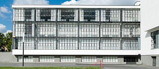 Bauhaus v Desavě (výřez)