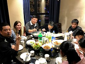 Essen mit Leo, seinen Freunden und Schülern