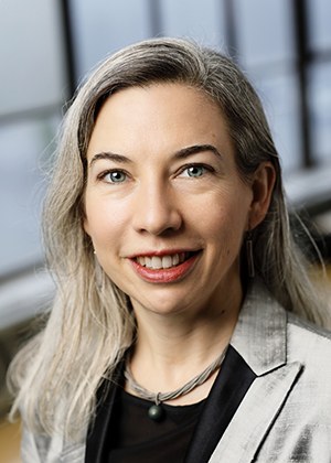 Elizabeth Otto &copy; © Elizabeth Otto Elizabeth Otto