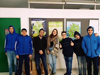 Abschlussfotos mit den Deutsch- und Englischklassen