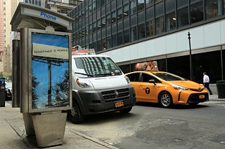 Resistance is female - Luna Park