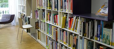 A bookshelf in the library at Goethe-Institut London