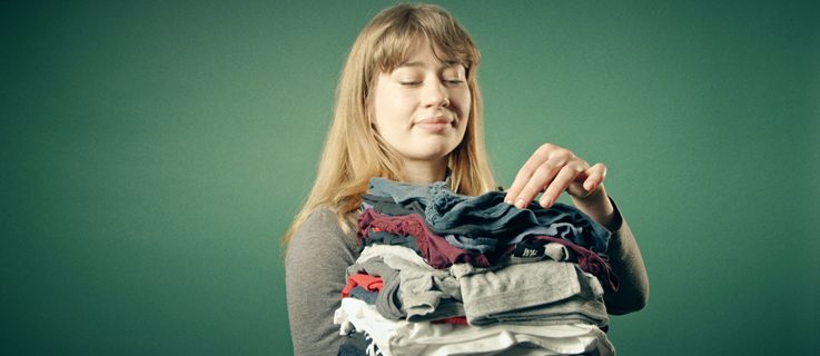 Die deutsche Umweltstiftung  will Schluss machen – auch mit dem massenhaften Kauf von Wegwerf-Kleidung