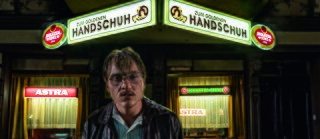 DER GOLDENE HANDSCHUH