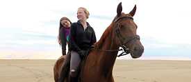 Scene from the movie "Von Mädchen und Pferden" (Of Girls and Horses)