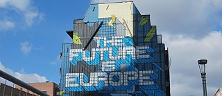 Mural de Julien Crevaels (NOVADEAD) em Bruxelas