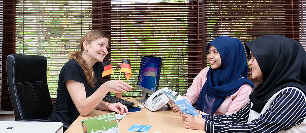   Counseling at Goethe-Zentrum Surabaya