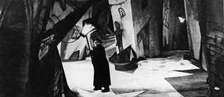 Kadr z filmu „Gabinet doktora Caligari“