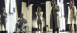 "Trommeln in der Nacht"