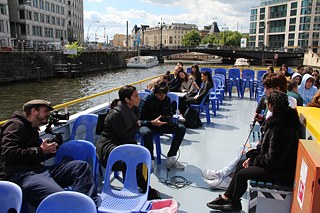 Schifffahrt mit Schülerinterviews auf der Spree