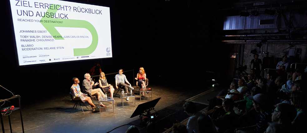 Closing panel with Blumio, Panashe Chigumadzi, Denise Hearn, Juan Carlos Rincon, Toby Walsh and moderator Melanie Stein 