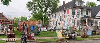 The painted facades on Heidelberg Street as well as the entire Detroit art scene are an important sign of Detroit's breakthrough