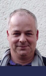 Csaba Olay © © Csaba Olay Csaba Olay