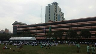 Zum Geburtstag des Königs gabs eine längere morning ceremony