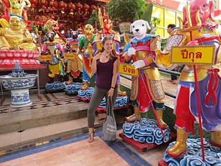 Ich bin im Jahr des Hundes geboren und das ist mein furchteinflößender Beschützer