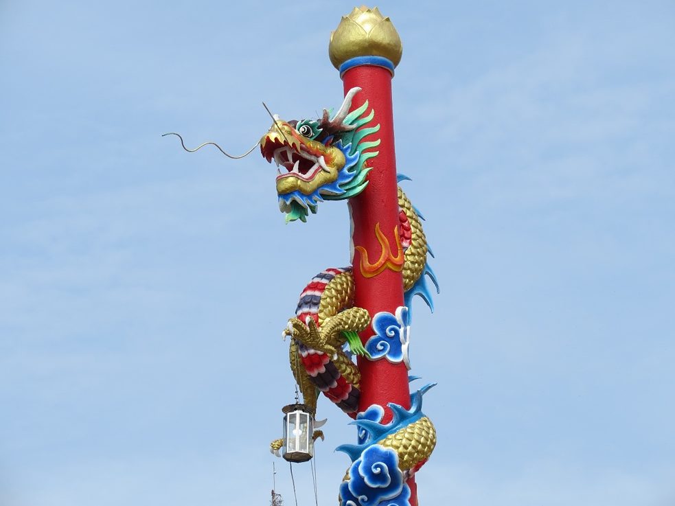 Natürlich gibt es auch überall chinesische Drachen