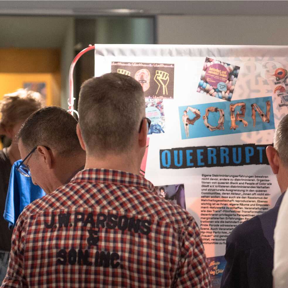 This is how queeruptions happen: over 500 people came to the opening in Berlin 