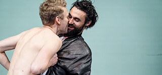 im Herzen der Gewalt