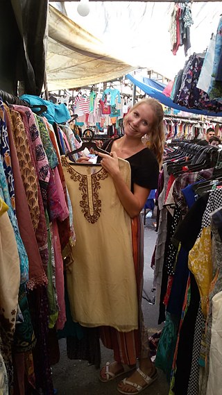 Friday Second-Hand-Market