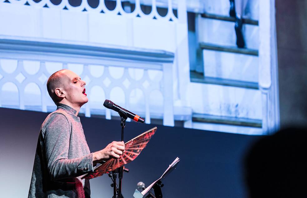 A viagem de formol. Fórum Humboldt Berlim. 