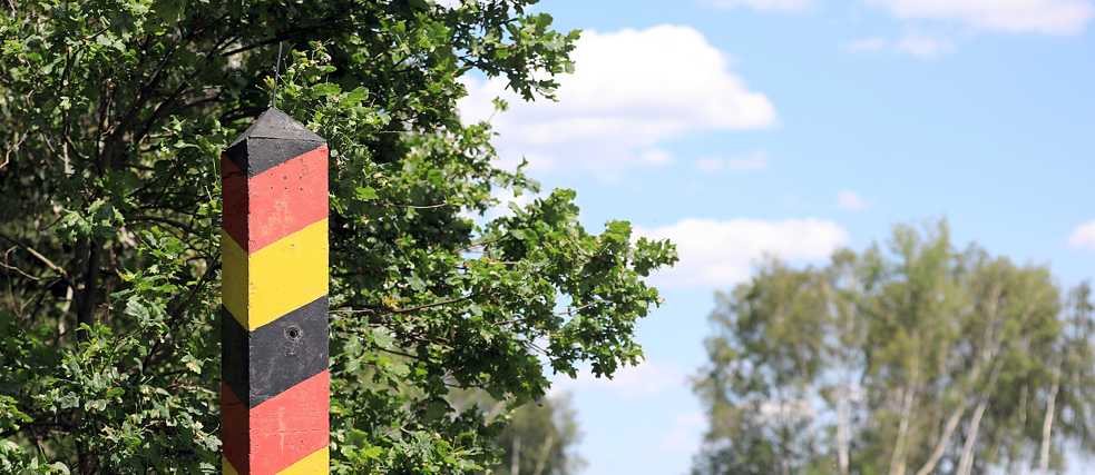 From no man’s land to a new habitat: a 1,400 kilometre-long nature preserve was created on the former border between East and West Germany.
