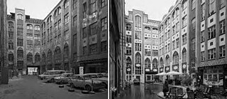 Exposición Ortszeit - Local time