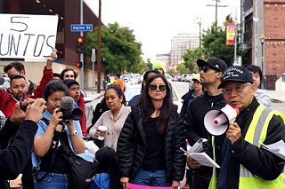 Participants at the "Chinatown Is Not For Sale" march in Los Angeles, Mai 2019 