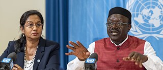 Veröffentlichung des digitalen Wirtschaftsberichts 2019 am europäischen Hauptsitz der Vereinten Nationen in Genf, Schweiz: Shamika Sirimanne, links, UNCTAD-Direktorin der Abteilung für Technologie und Logistik, und Mukhisa Kituyi, UNCTAD-Generalsekretär 