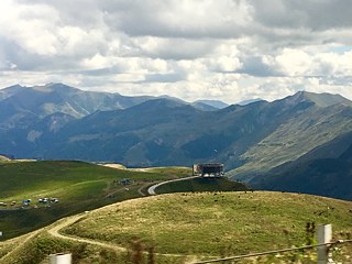 Monument der georgisch-russischen Freundschaft in Gudauri