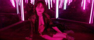 Vanessa Loibl in "O Beautiful Night" 