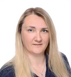 Dr. Viktoriya Syno
