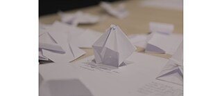 Zero Waste Garment Design 2 © Annette Jacob