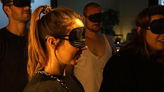 Coloured and Choosing_Performance &copy; © Nina Buttendorf Coloured and Choosing