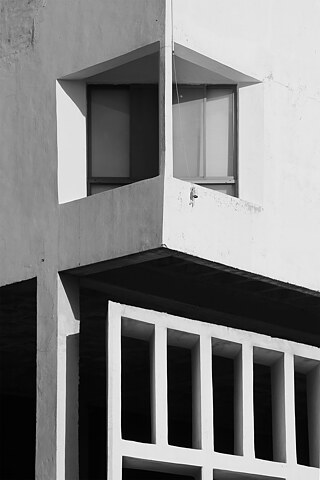 JORDAN UNIVERSITY ALUMNI CLUB VON JAFAR TUKAN, 1978