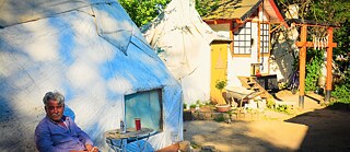 Teepeeland am Spreeufer