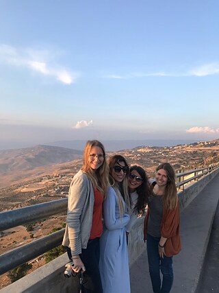 Mit Salsabeel, Luisa und Aileen in Salt