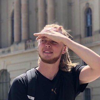 Danil Nelyubov © © Danil Nelyubov Danil Nelyubov