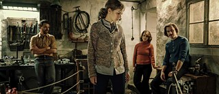 The Strelzyk and Wetzel families plan their escape in "Balloon"