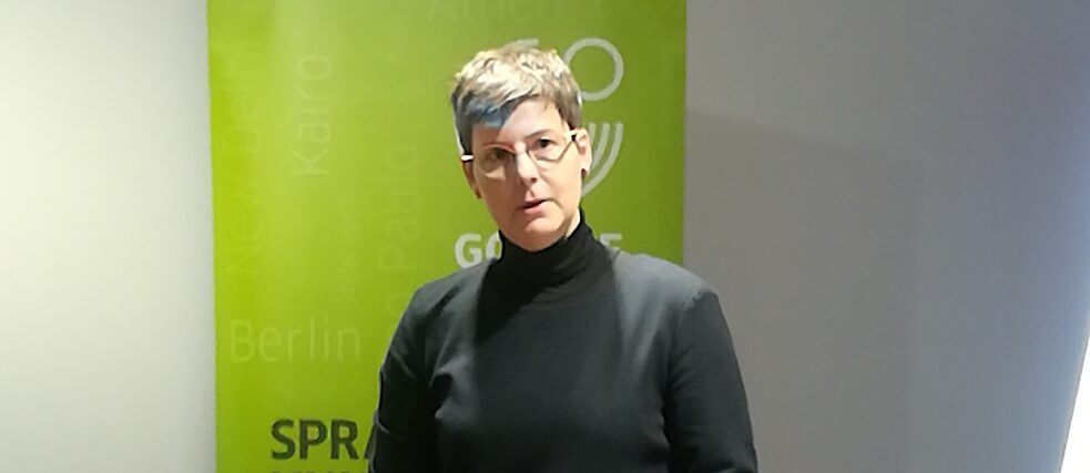 Referentin Anja Flicker