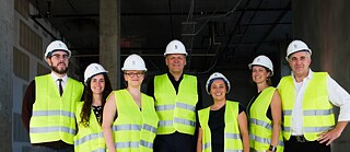 Generalsekretär Johannes Ebert und das Team des Goethe-Institut Los Angeles im neuen Projektraum des Goethe-Instituts