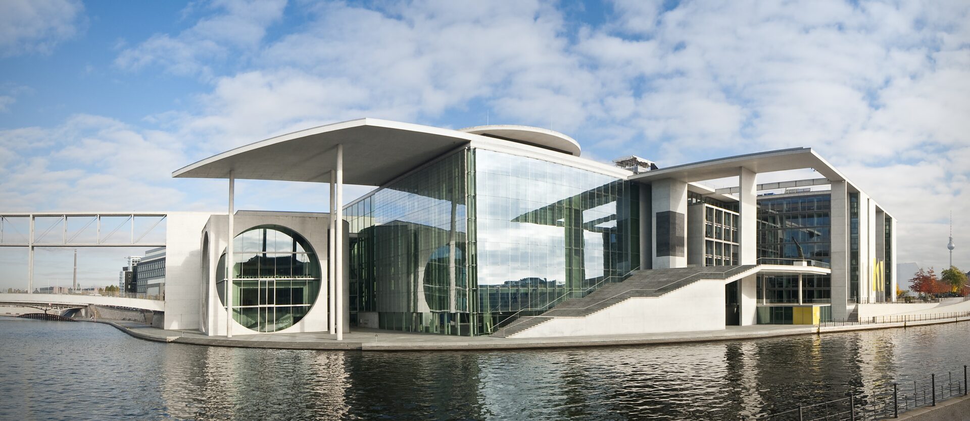 Lecture Berlino da città divisa a città capitale GoetheInstitut Italia