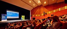 Die Leiterin des Goethe-Instituts Ukraine Beate Köhler eröffnet den Digitalkongress „Wissen und Lernen im digitalen Zeitalter“ im November in Kiew