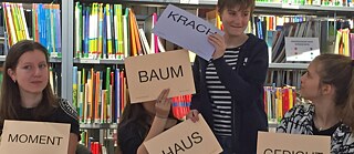 Playing with language: Should we create a Krach-Haus, a Krach-Moment, a Krach-Baum or a Krach-Gedicht?