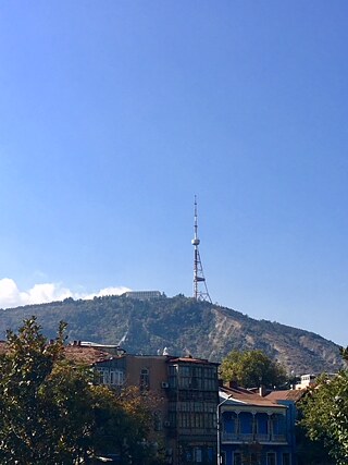Berg mit Fernsehturm