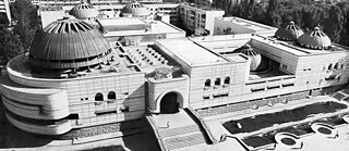 «Арасан» моншасы (сәул. В. Хан, М. Оспанов, констр. В. Чечелов, К. Тулебаев, 1983)